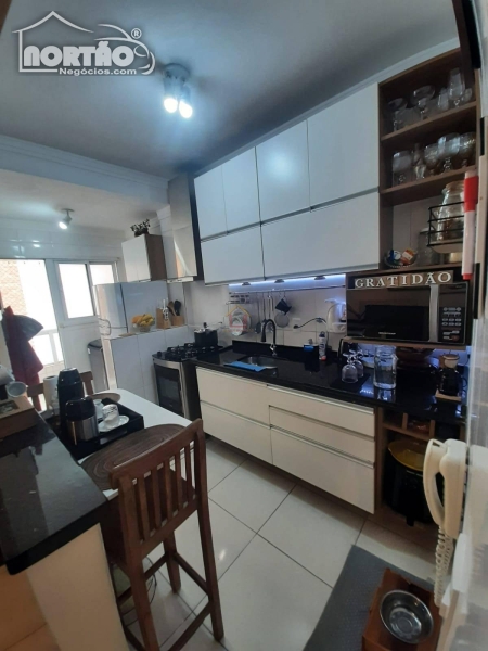 APARTAMENTO A VENDA NO AVIAÇÃO EM PRAIA GRANDE/SP