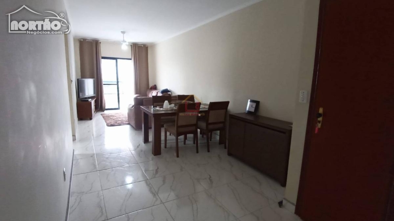 APARTAMENTO A VENDA NO AVIAÇÃO EM PRAIA GRANDE/SP