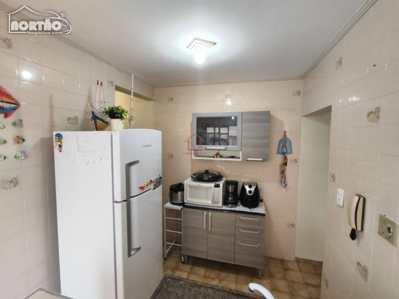 APARTAMENTO A VENDA NO GUILHERMINA EM PRAIA GRANDE/SP