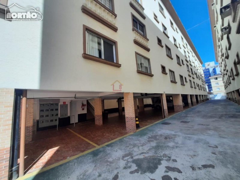 Apartamento a venda no GUILHERMINA em Praia Grande/SP