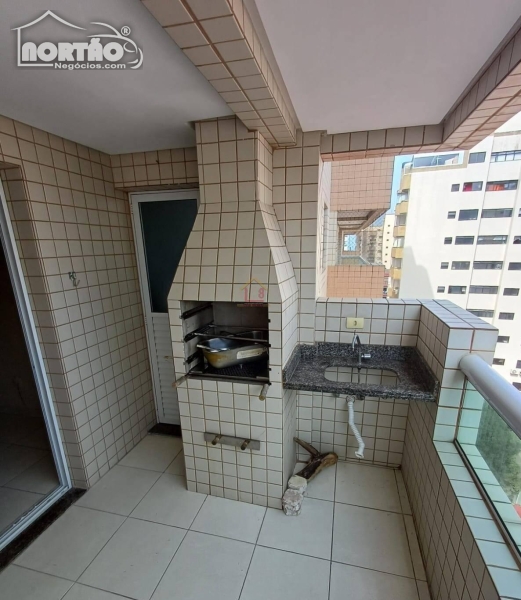 Apartamento para locação no GUILHERMINA em Praia Grande/SP