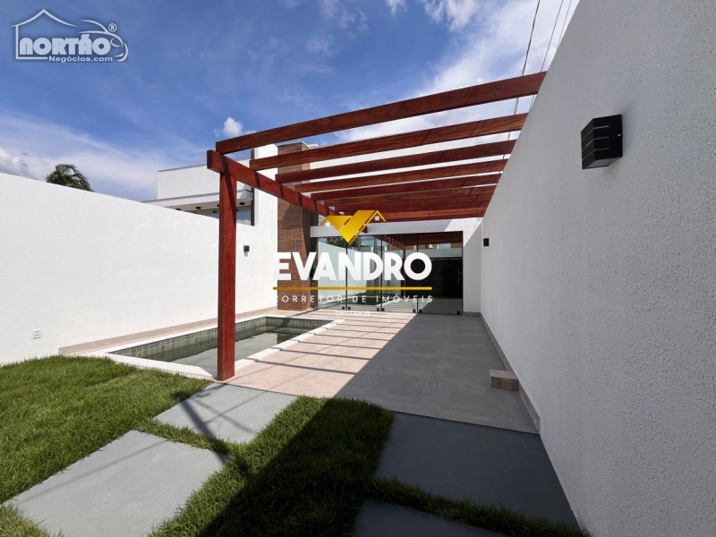 Casa à venda com 3 quartos, 113m² - Foto 7