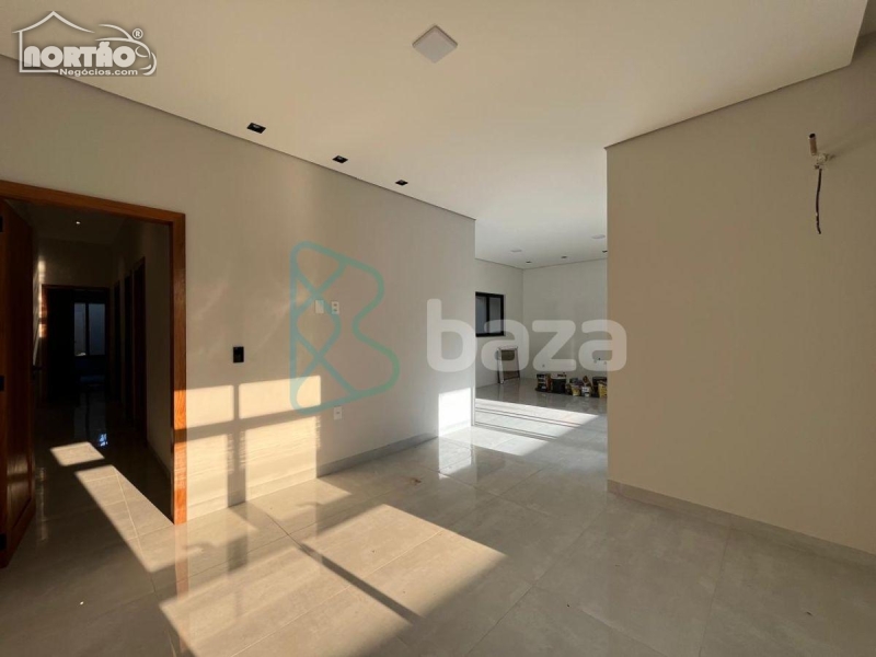 Casa à venda com 4 quartos, 106m² - Foto 7