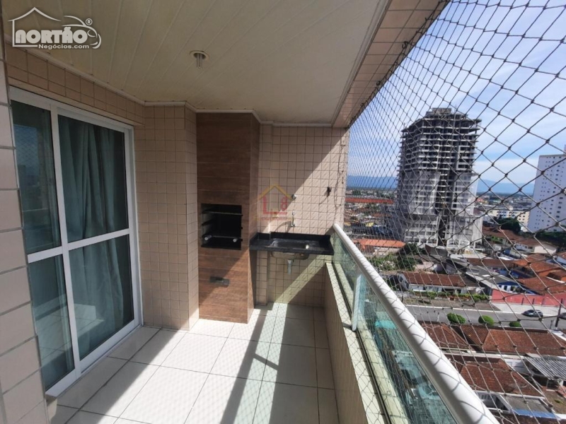 Apartamento a venda no GUILHERMINA em Praia Grande/SP