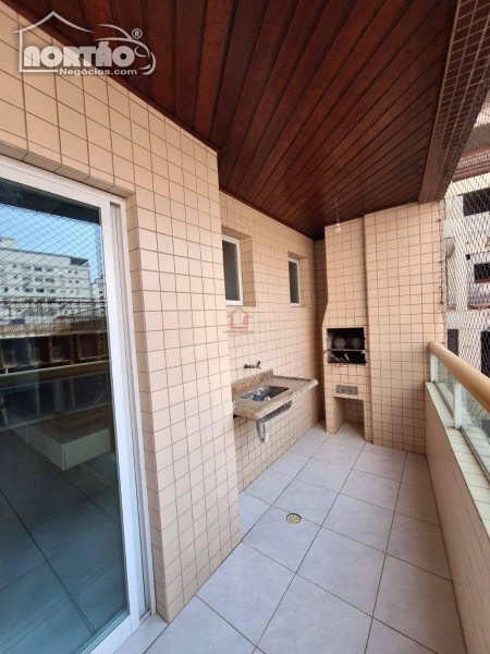 Apartamento para locação no GUILHERMINA em Praia Grande/SP