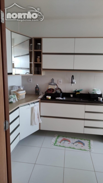 APARTAMENTO A VENDA NO BURAQUINHO EM LAURO DE FREITAS/BA