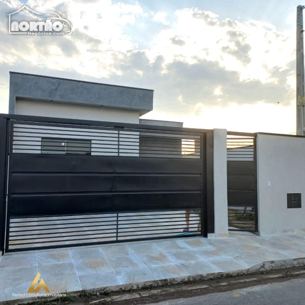 CASA a venda no LOTEAMENTO SANTA CLARA em Pindamonhangaba/SP