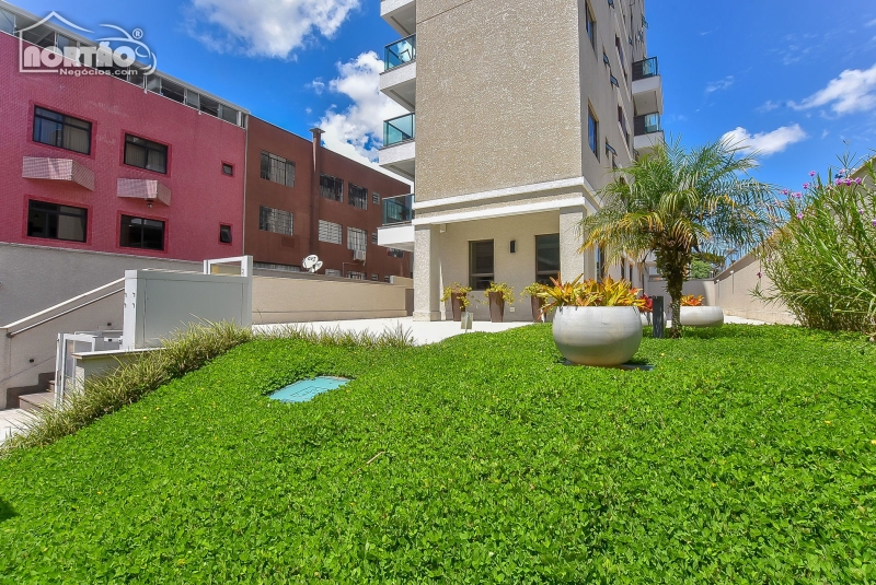 APARTAMENTO A VENDA NO CENTRO EM BALNEÁRIO CAMBORIÚ/SC