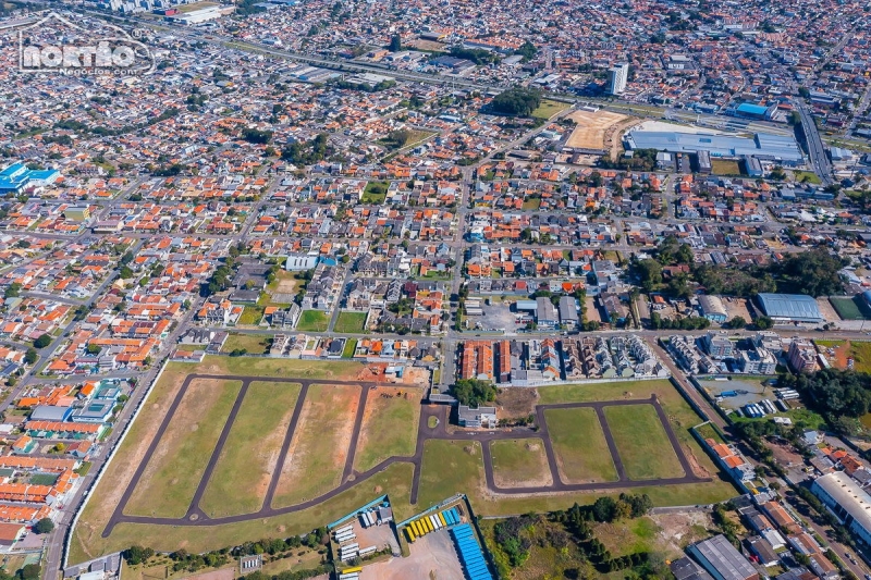 Terreno à venda com 1 quarto, 52m² - Foto 4