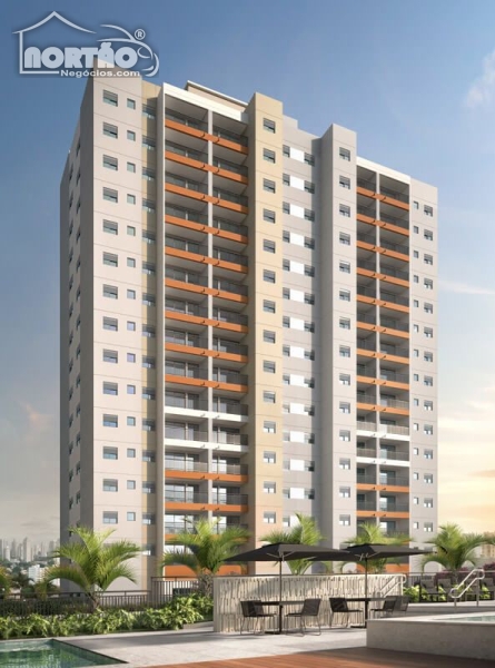 APARTAMENTO A VENDA NO MEIA PRAIA EM ITAPEMA/SC