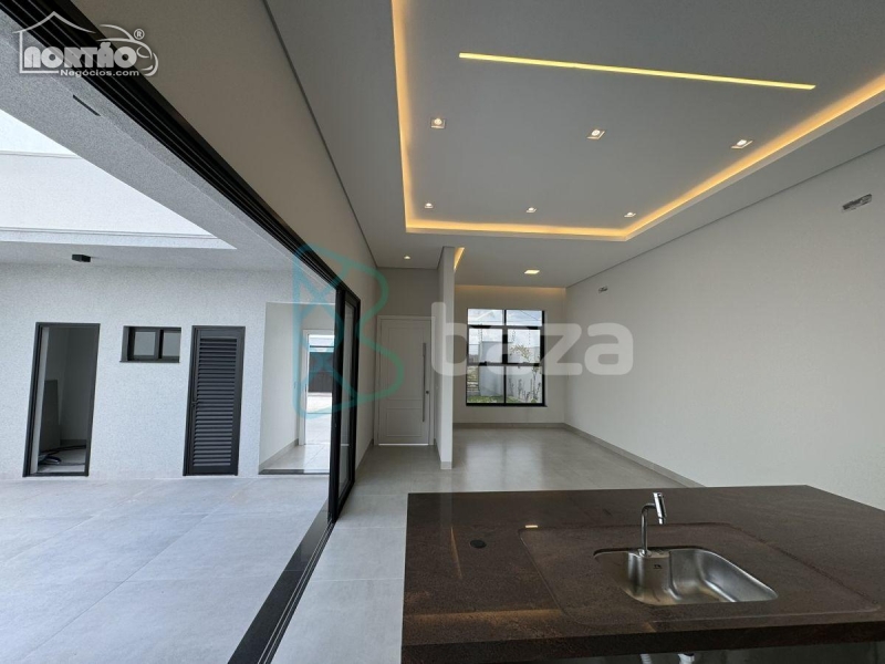 Casa à venda com 4 quartos, 189m² - Foto 8