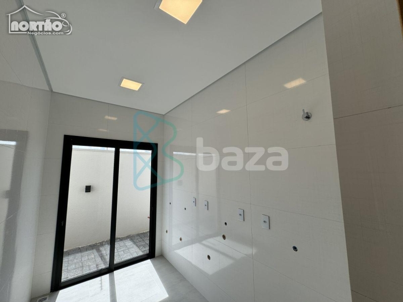 Casa à venda com 4 quartos, 189m² - Foto 10