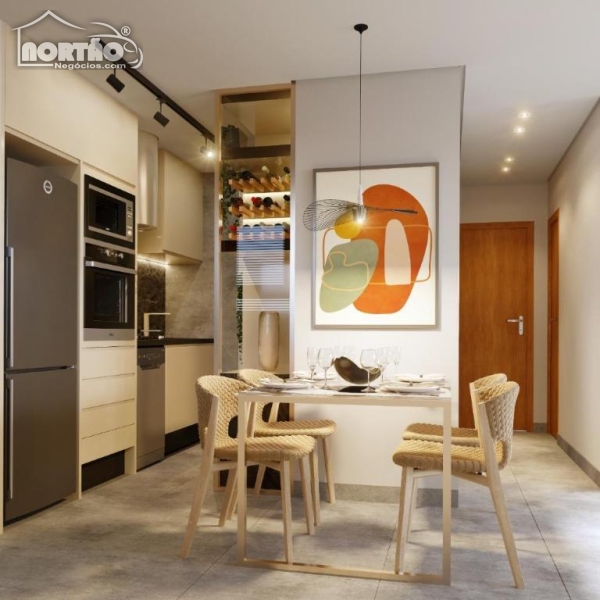 Casa à venda com 2 quartos, 79m² - Foto 6