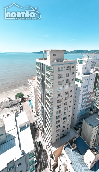 APARTAMENTO A VENDA NO MEIA PRAIA EM ITAPEMA/SC