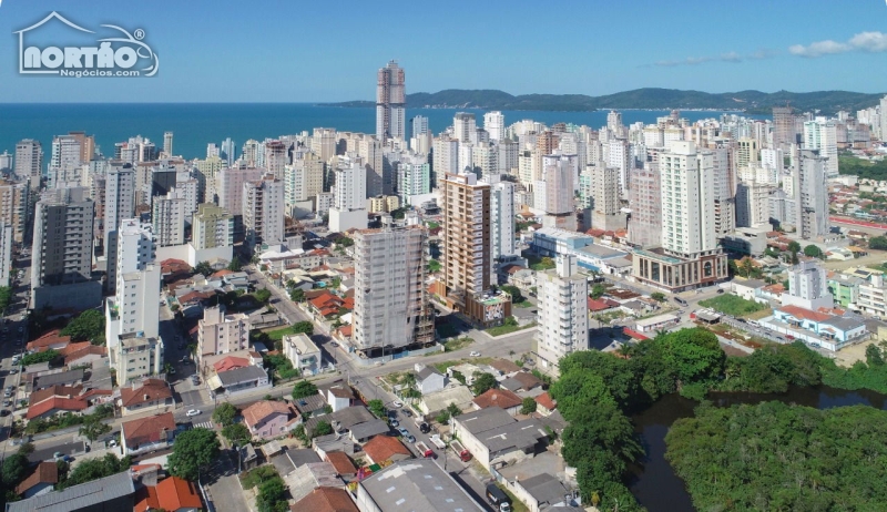 Apartamento a venda no CASTELO BRANCO em Itapema/SC