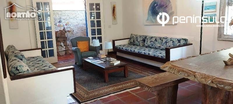 Casa à venda com 6 quartos, 300m² - Foto 8