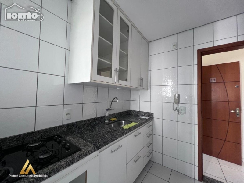 Casa à venda com 4 quartos, 78m² - Foto 10