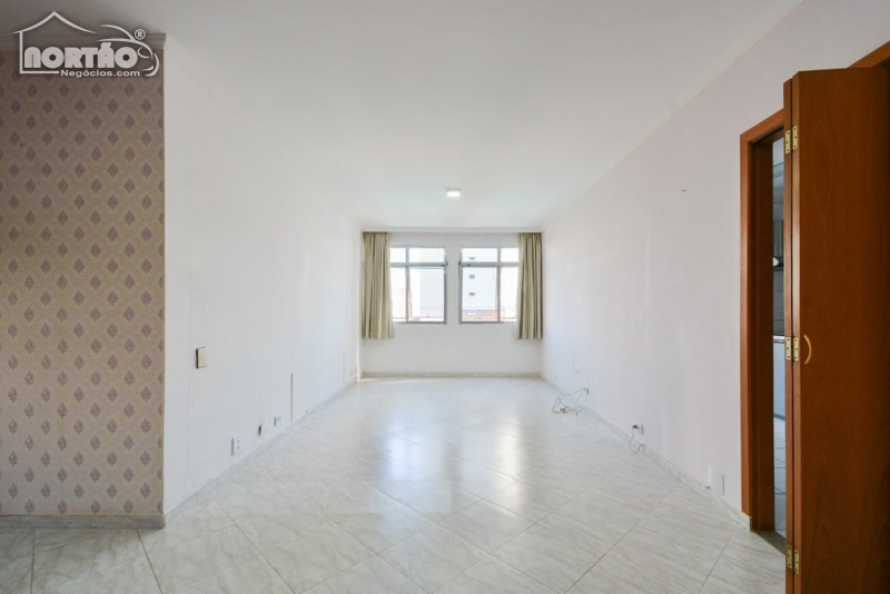 APARTAMENTO A VENDA NO PARAÍSO EM SÃO PAULO/SP