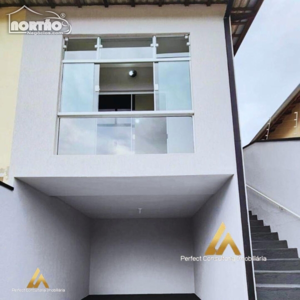 Casa à venda com 4 quartos, 110m² - Foto 8