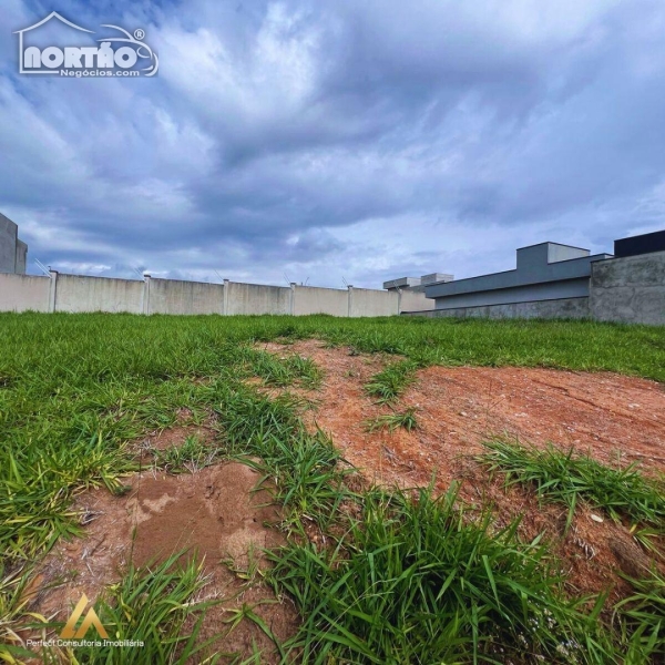 TERRENO a venda no VALE DOS CRISTAIS em Taubaté/SP