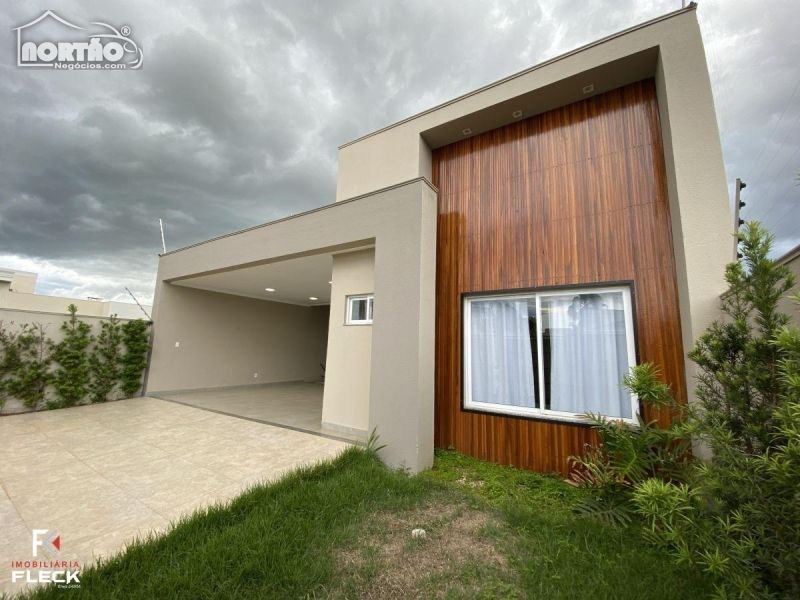 Casa à venda com 3 quartos, 140m² - Foto 2