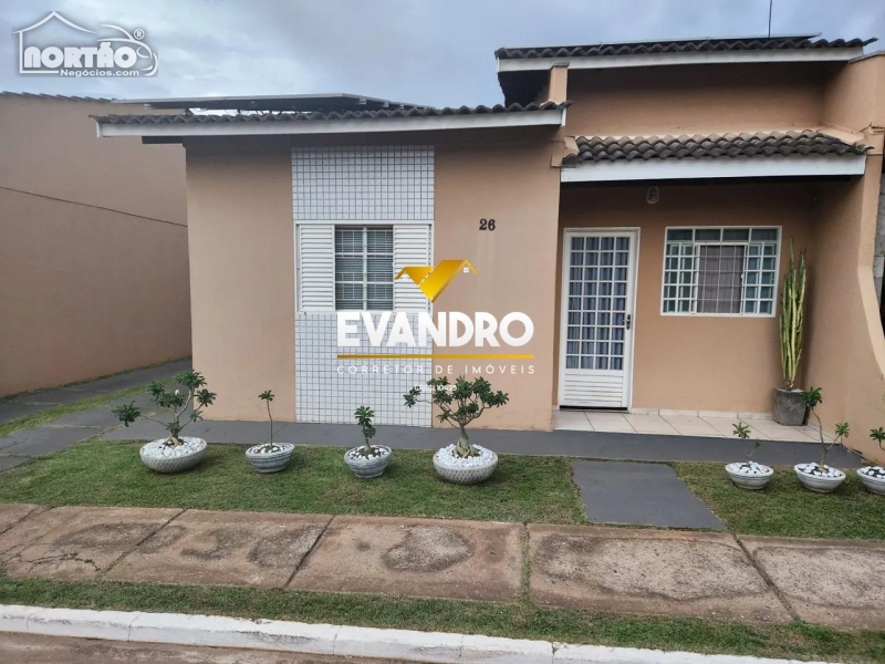 Casa a venda no JARDIM UNIVERSITÁRIO em Cuiabá/MT