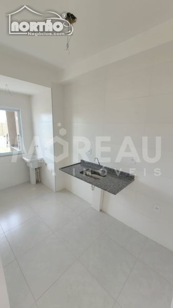 Casa à venda com 3 quartos, 55m² - Foto 6