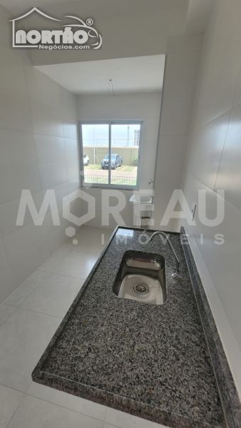 Casa à venda com 3 quartos, 55m² - Foto 7