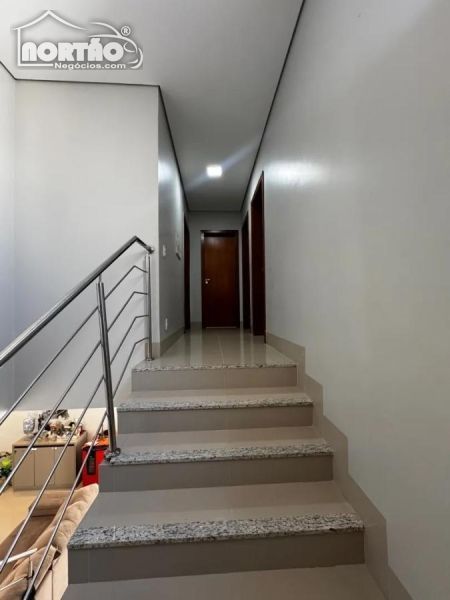 Casa à venda com 3 quartos, 122m² - Foto 8