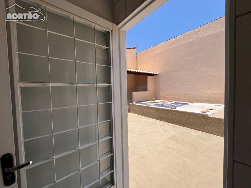 Casa à venda com 3 quartos, 160m² - Foto 5