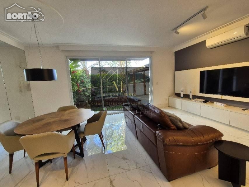 Casa à venda com 3 quartos, 115m² - Foto 7