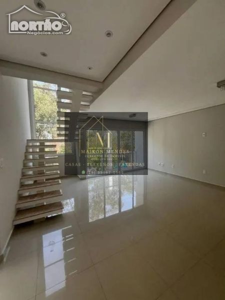 Casa à venda com 3 quartos, 170m² - Foto 3