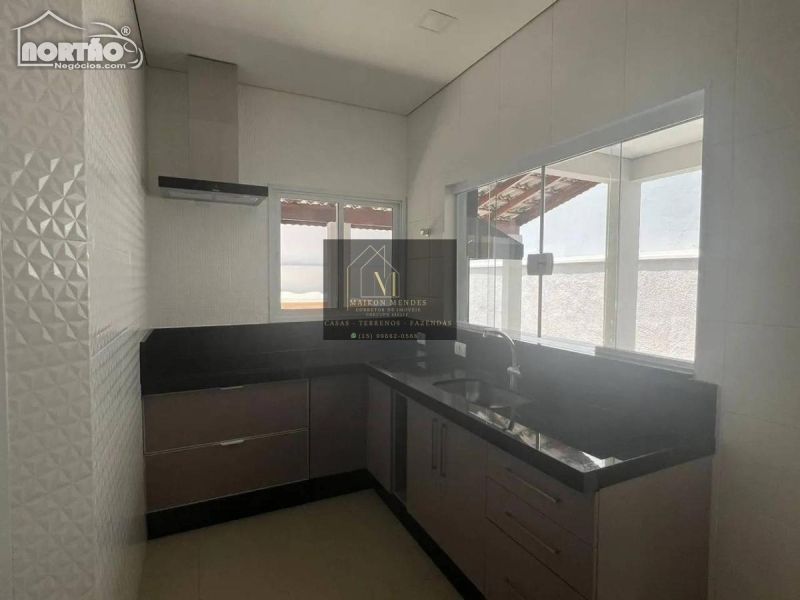 Casa à venda com 3 quartos, 170m² - Foto 5