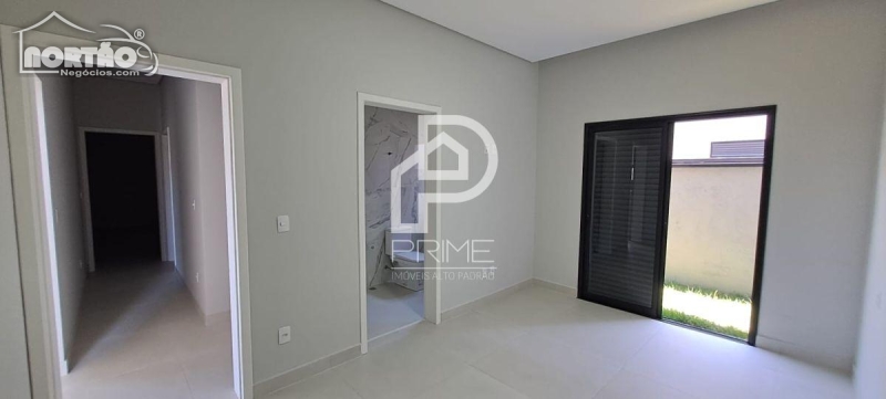 Casa à venda com 5 quartos, 187m² - Foto 9