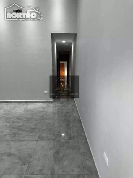 Casa à venda com 3 quartos, 175m² - Foto 10