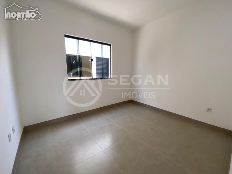 Casa à venda com 3 quartos, 120m² - Foto 5