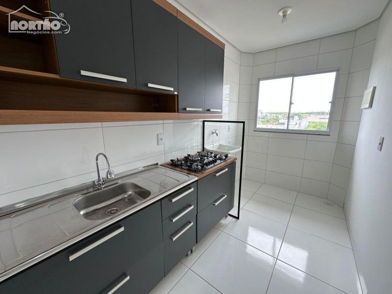 Casa à venda com 3 quartos, 55m² - Foto 5