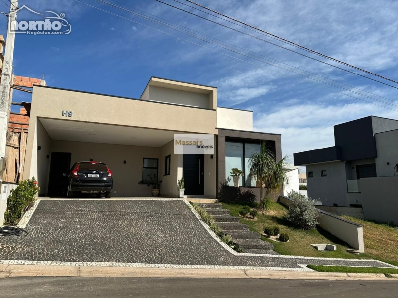 Casa a venda no JARDIM SÃO MARCOS em Valinhos/SP