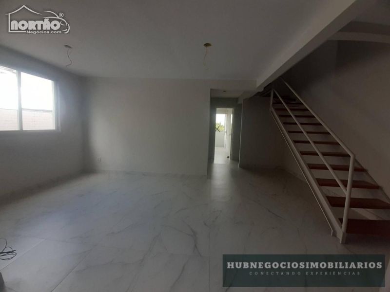 Casa à venda com 3 quartos, 120m² - Foto 5