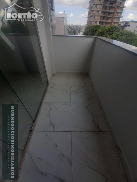 Casa à venda com 3 quartos, 120m² - Foto 10