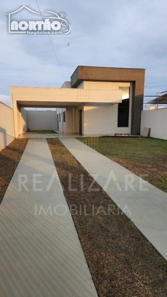 Casa à venda com 3 quartos, 106m² - Foto 2