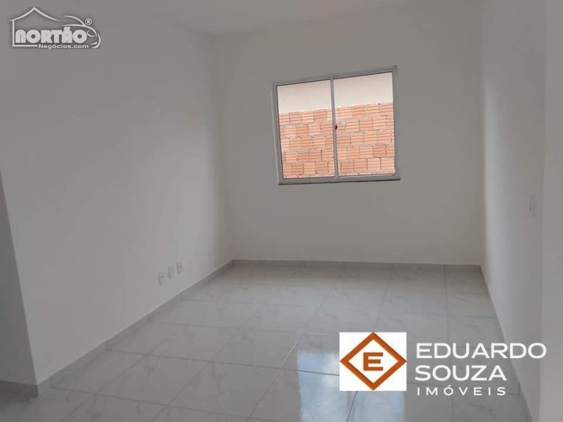 Casa à venda com 3 quartos, 51m² - Foto 6