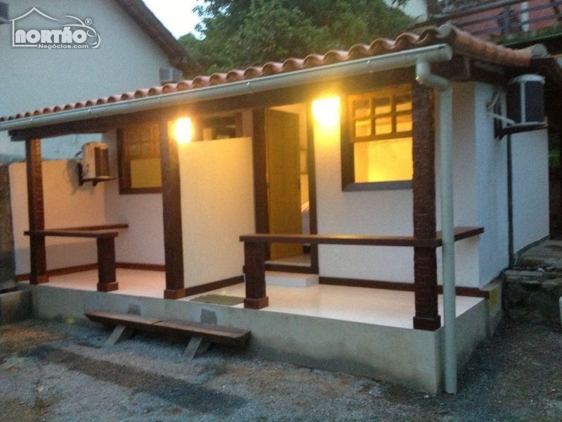 Casa à venda com 8 quartos, 550m² - Foto 8