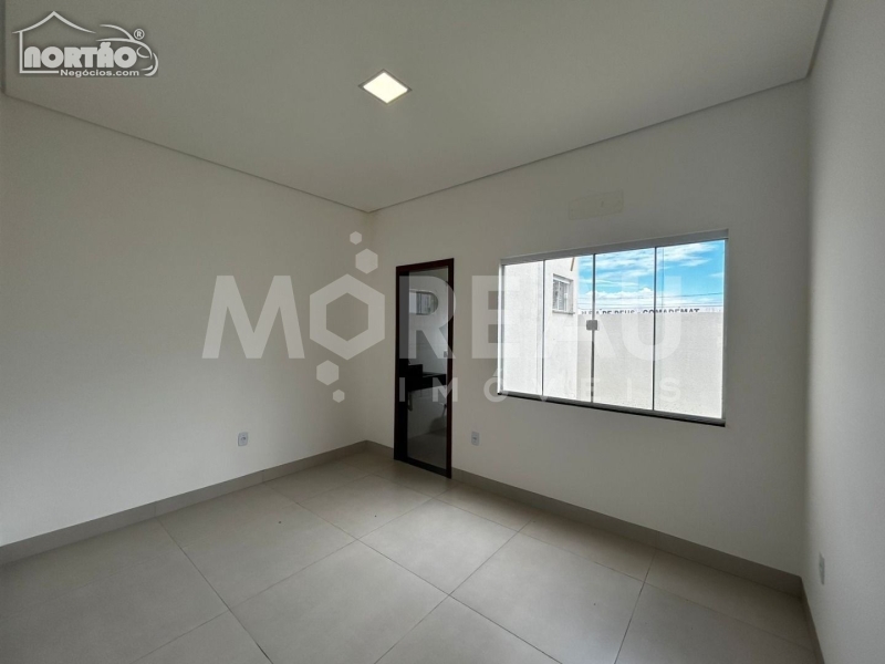 Casa à venda com 4 quartos, 89m² - Foto 5