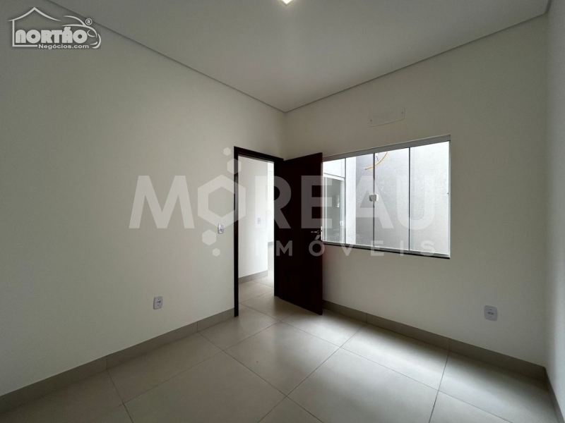 Casa à venda com 4 quartos, 89m² - Foto 8