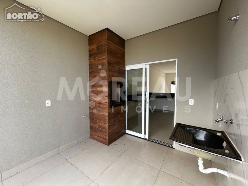 Casa à venda com 4 quartos, 89m² - Foto 9