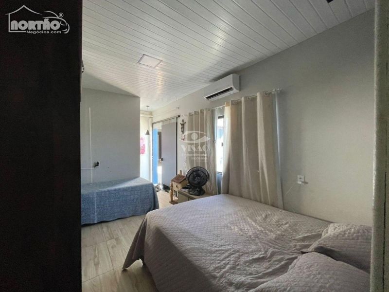 Casa à venda com 2 quartos, 110m² - Foto 6