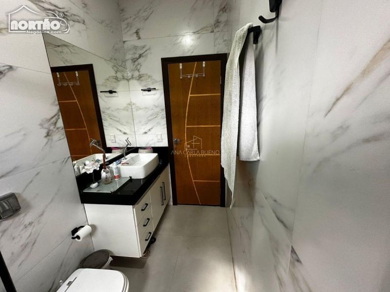 Casa à venda com 3 quartos, 168m² - Foto 10