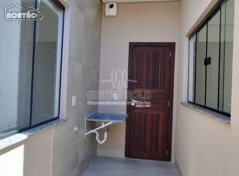 Casa à venda com 3 quartos, 57m² - Foto 8