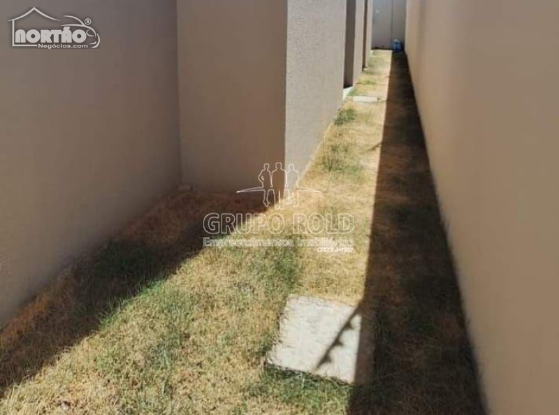 Casa à venda com 3 quartos, 57m² - Foto 9